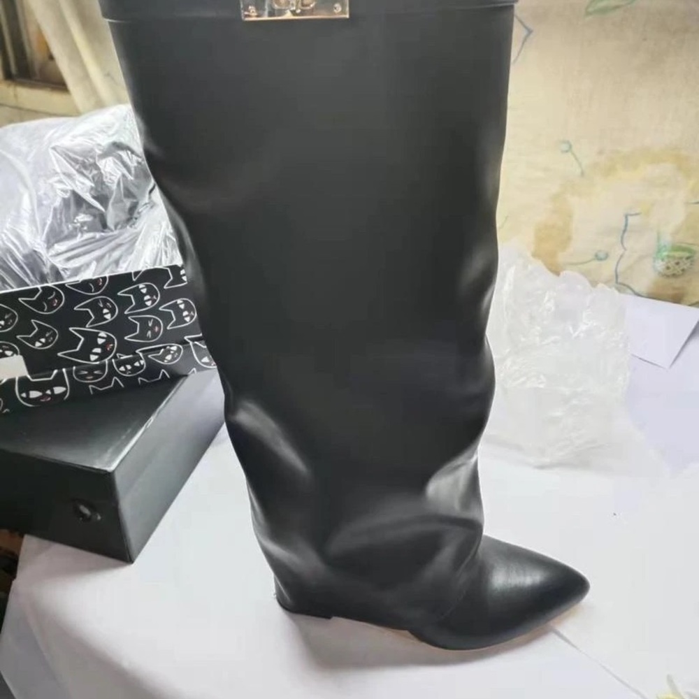 Black wedge knee length boot for very wide calf’s